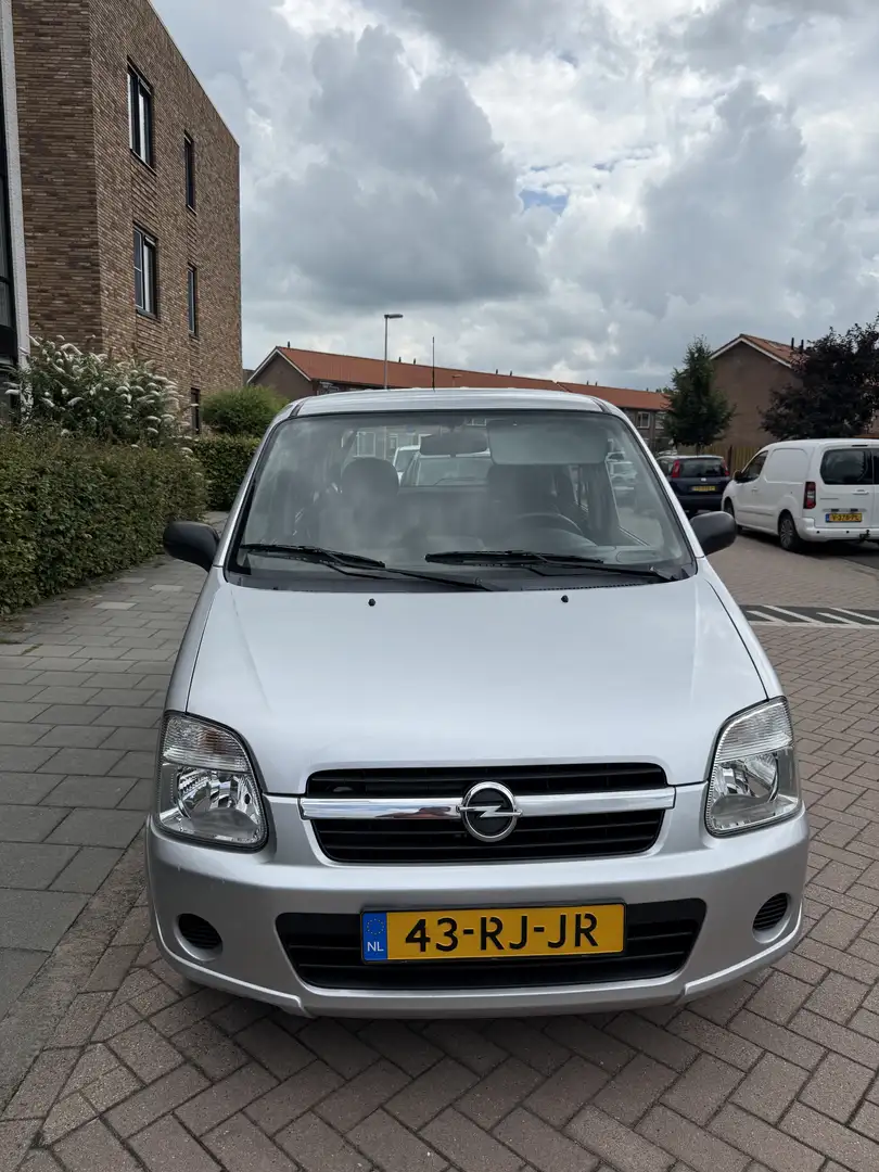 Opel Agila 1.2-16V Flexx Gris - 1