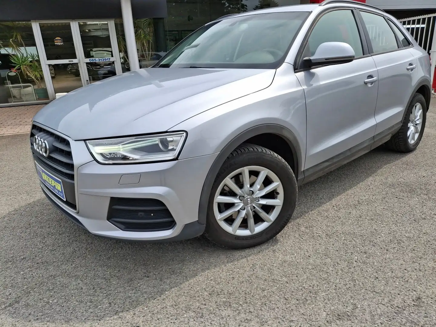 Audi Q3 2.0TDi 150cv Quattro Gris - 1