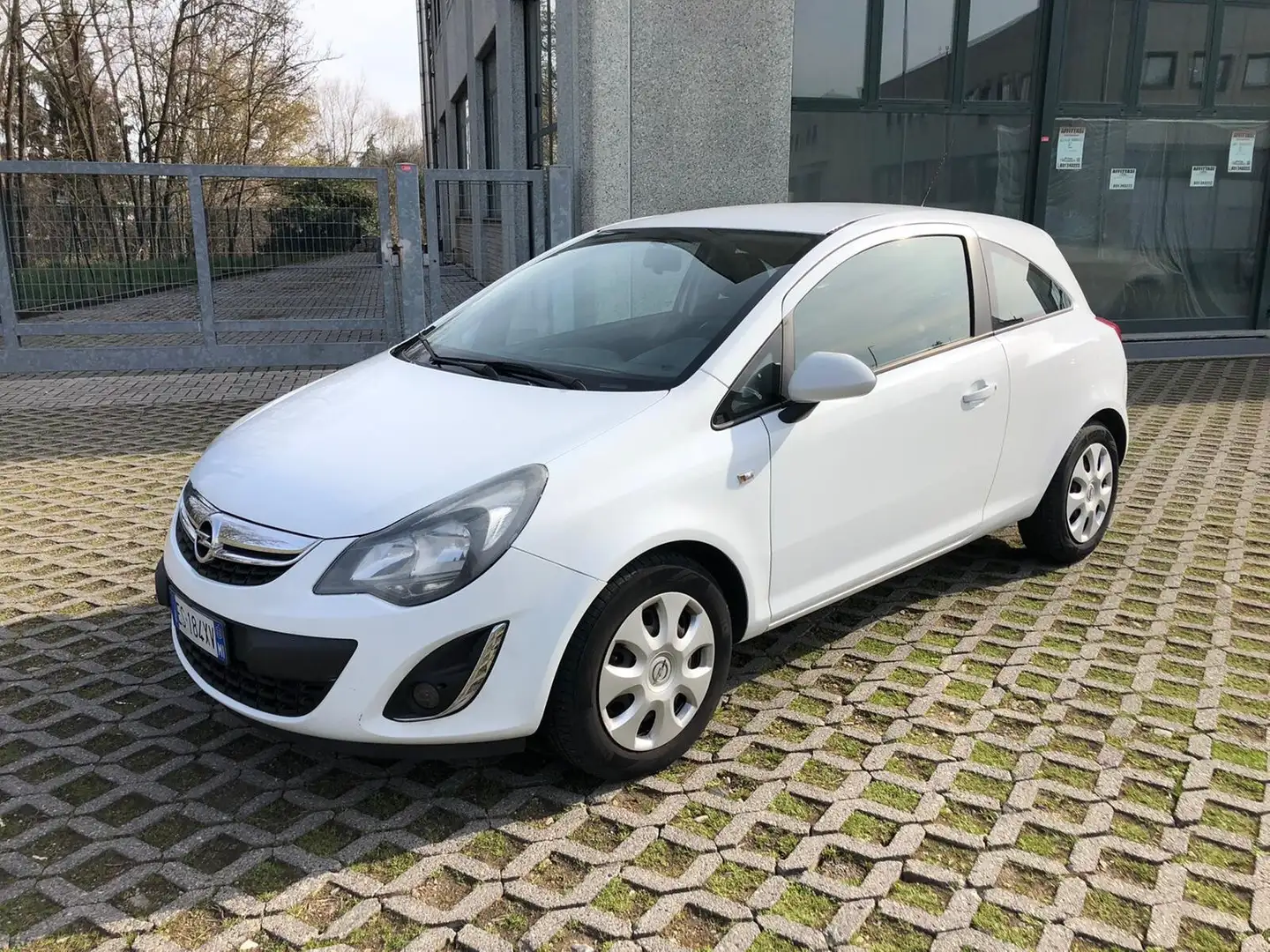 Opel Corsa 1.2 85CV 3 porte GPL-TECH b-color*Clima*Aux*Neopat Bianco - 1
