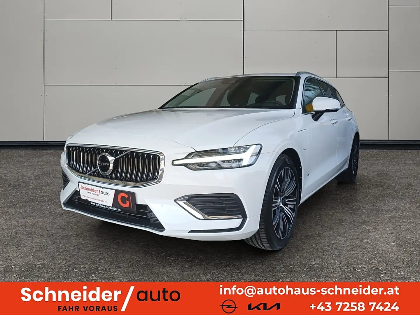 Volvo V60 T6 AWD Recharge PHEV Inscription Expression Gea... Weiß - 1