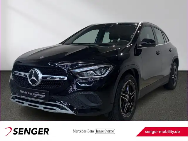 Mercedes-Benz GLA 200 Style Parktronic Ambiente MBUX-Navi LED