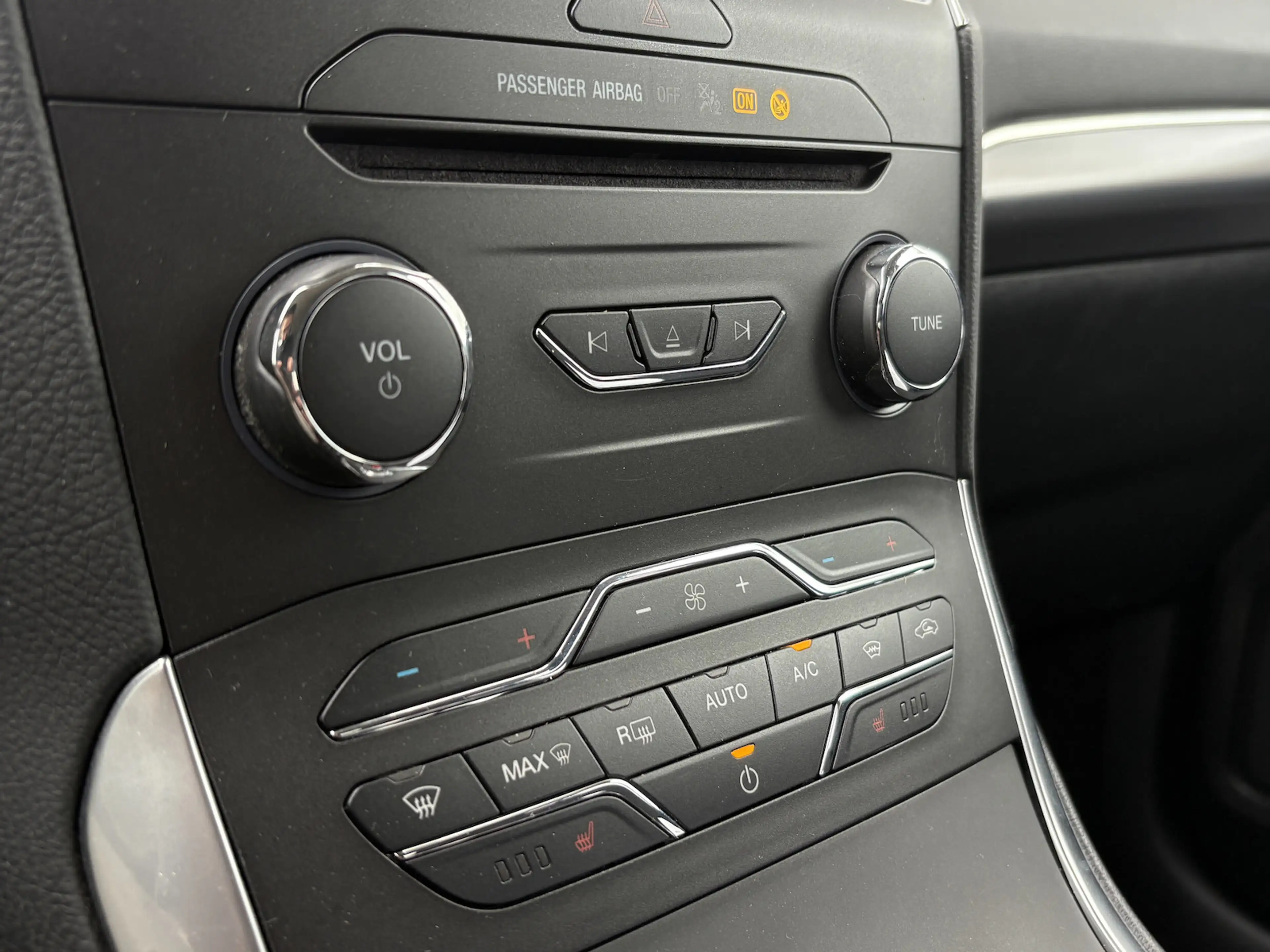 Ford S-Max Titanium NAVI/KAMERA/SHZ/SPURHALTE/KEYLESS — photo 21