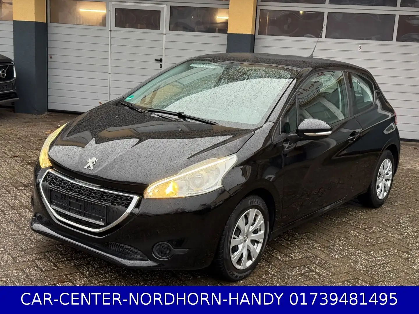 Peugeot 208 Active*KLIMA*MFL*TEMPOMAT*** Schwarz - 1