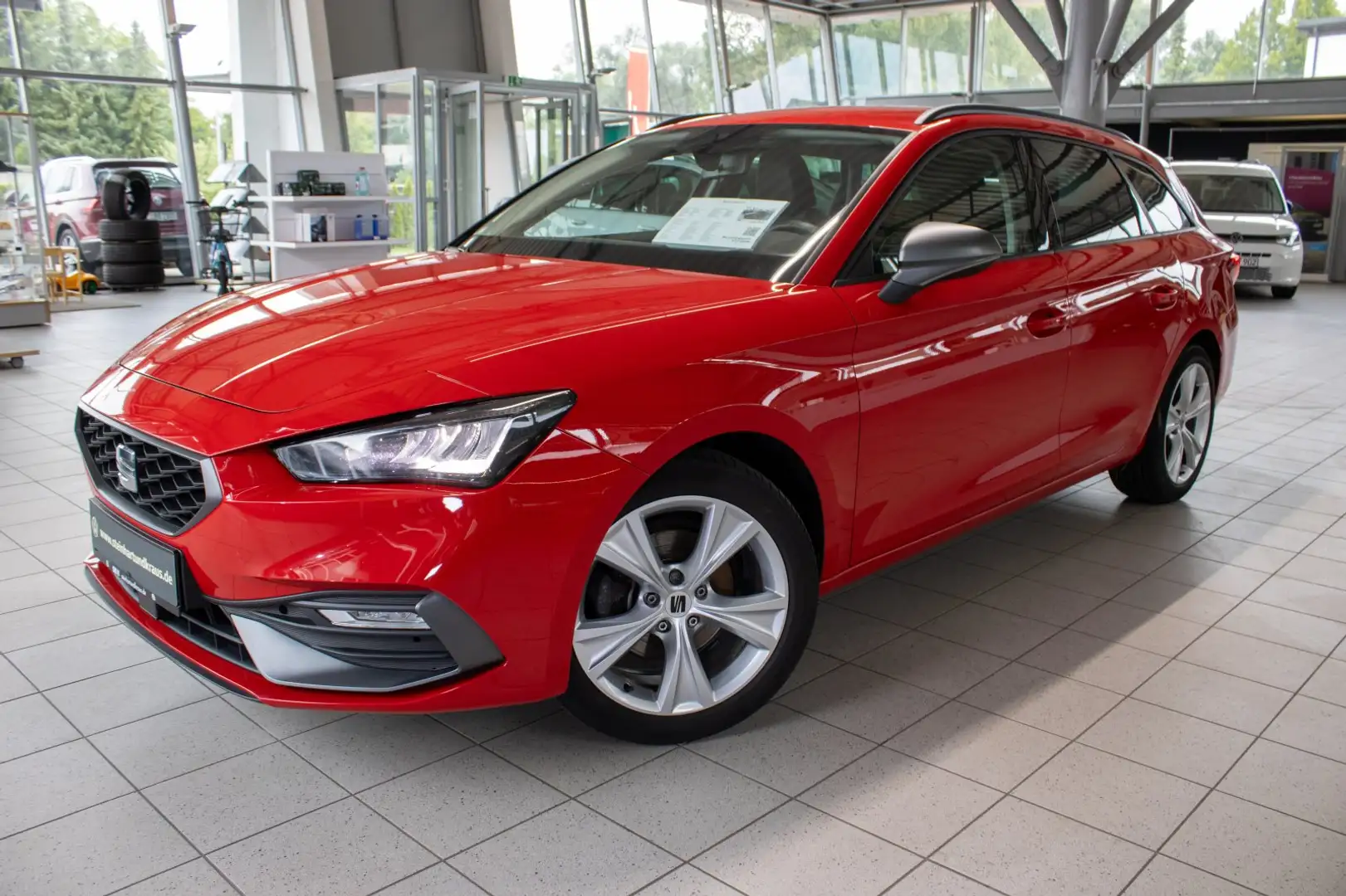 SEAT Leon ST  |  FR-Line | Sportlich & Effizient | LED | DSG Piros - 1