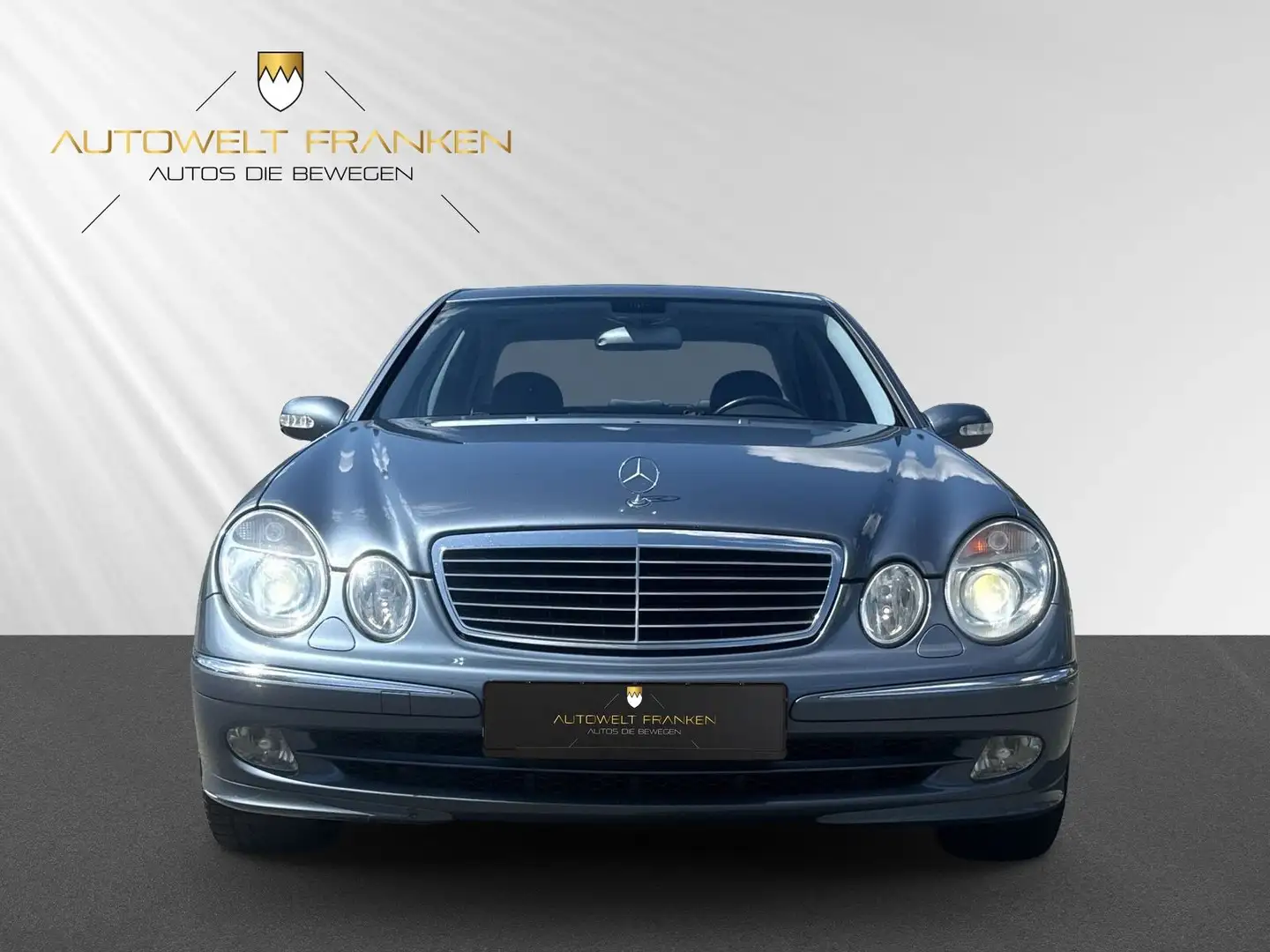 Mercedes-Benz E 400 CDI *V8*1.HAND*XENON*NAVI*GSHD*TEMPO*SHZ* Blau - 2