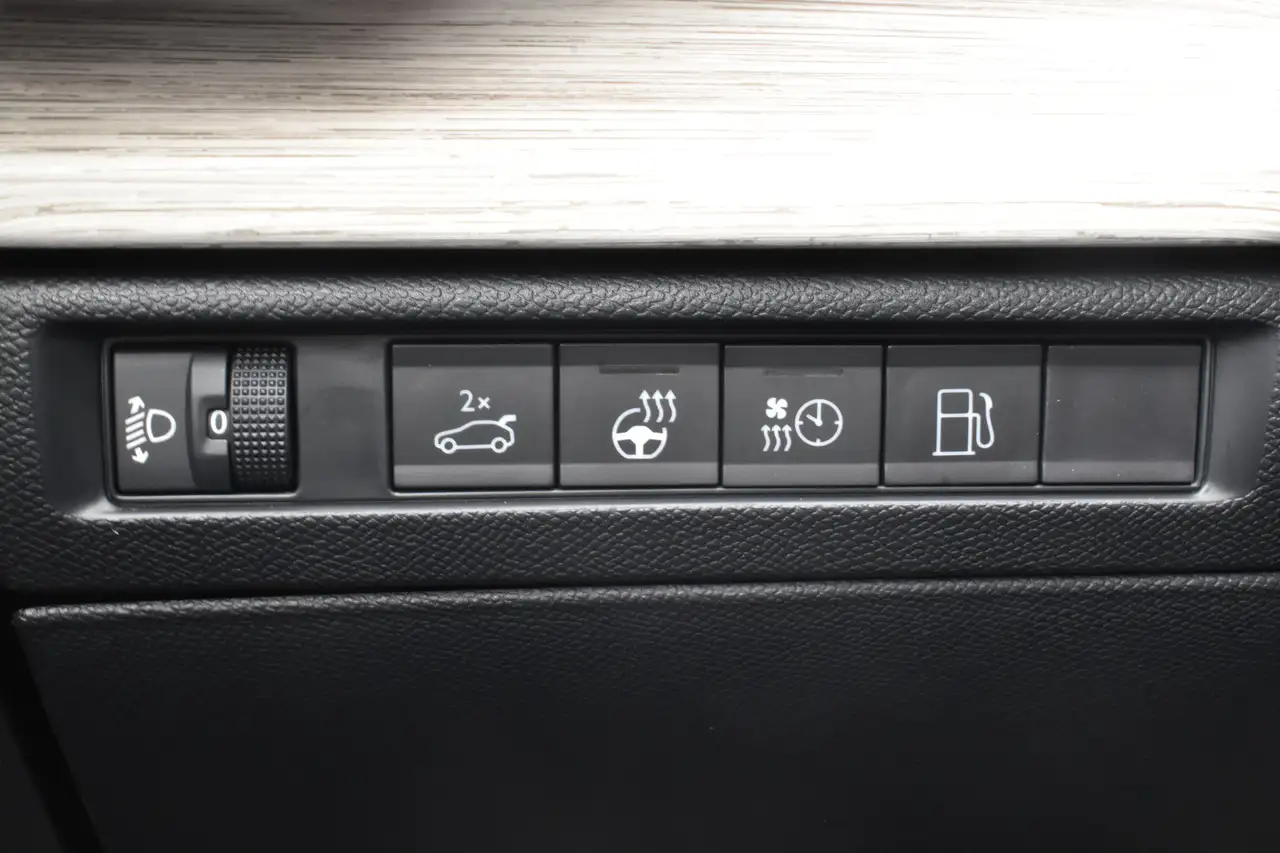 Citroen C5 X Plug-in Hybrid 225 EAT8 Hypnos \ Shine Automaat | 19