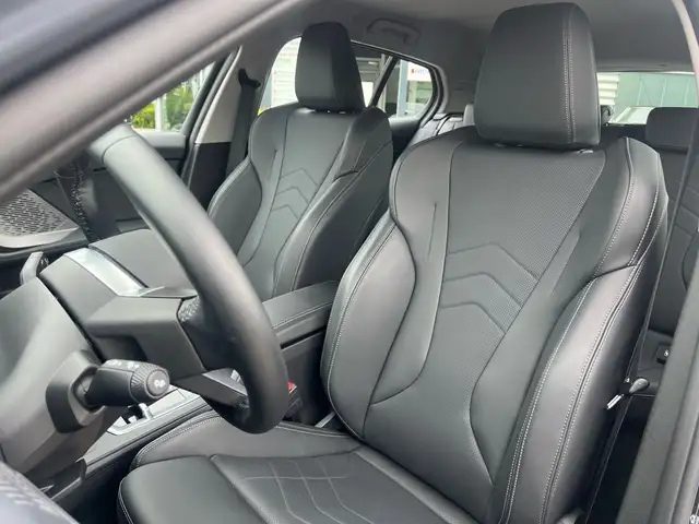 BMW 1 Series view 15