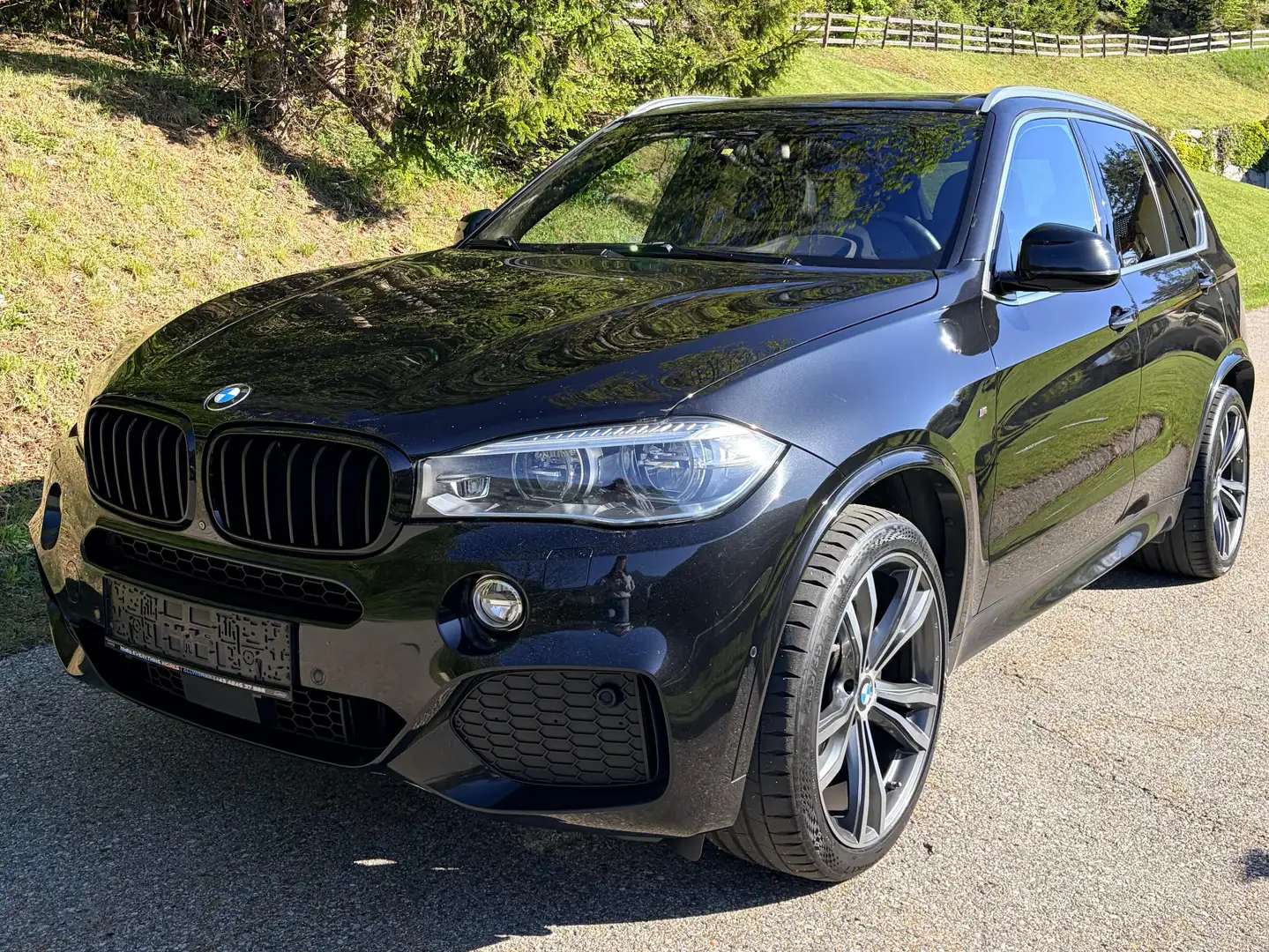 BMW X5 X5 xDrive40d Aut. Schwarz - 1