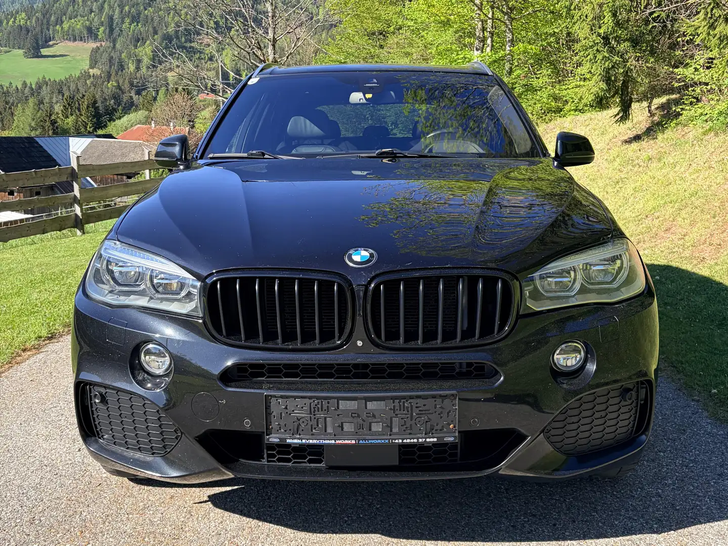 BMW X5 X5 xDrive40d Aut. Schwarz - 2