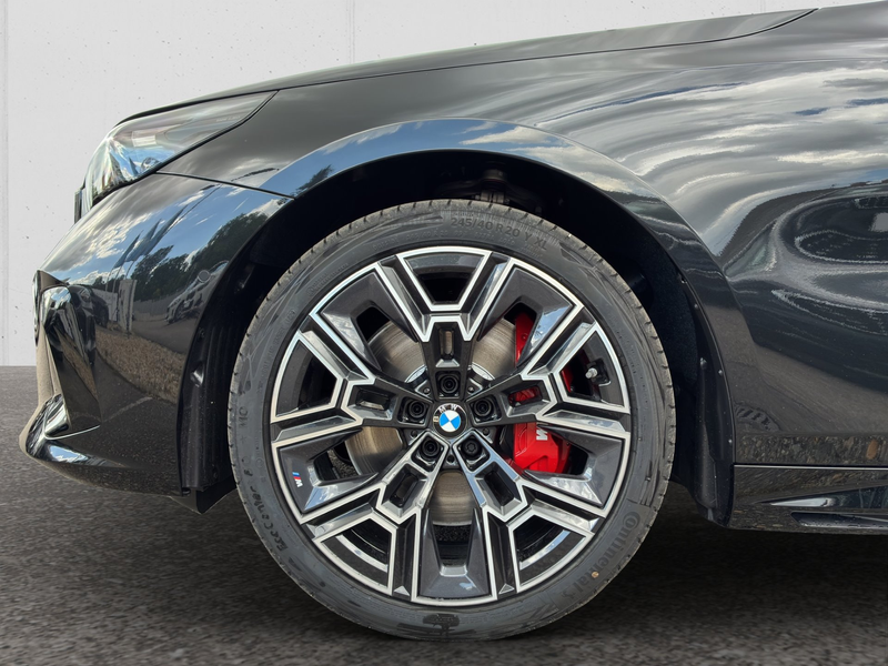 BMW 540 d xDrive — photo 7