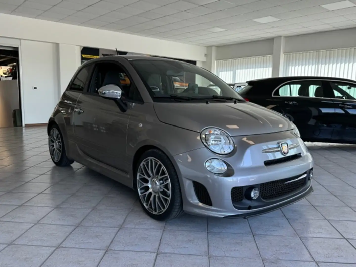 Abarth 500 1.4 16v turbo t-jet 160cv ZEROCENTO #88/100 Gris - 1