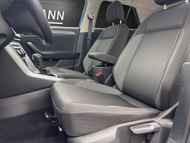 Volkswagen T-Roc 2.0 TDI DSG Active AHK+Navi+ACC+Kamera — photo 7