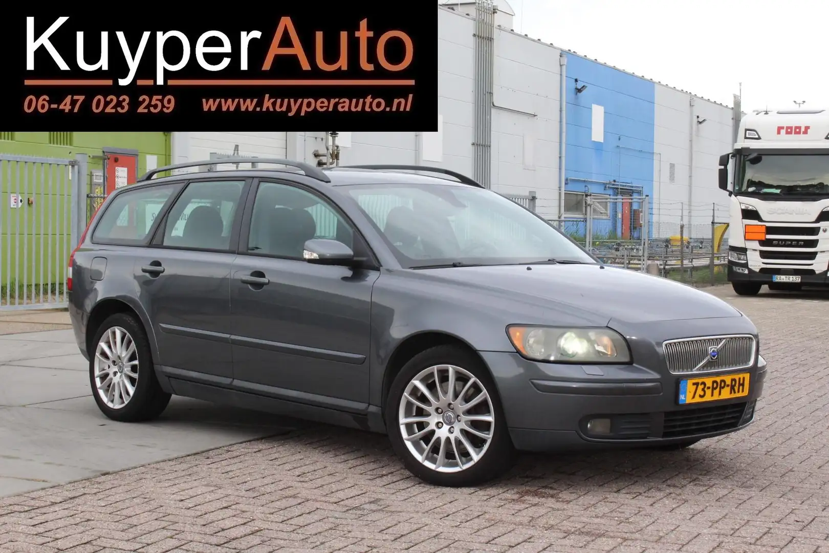 Volvo V50 2.5 T5 AWD Summum AUTOMAAT 4X4 LEDER TREKHAAK AIRC Gris - 2