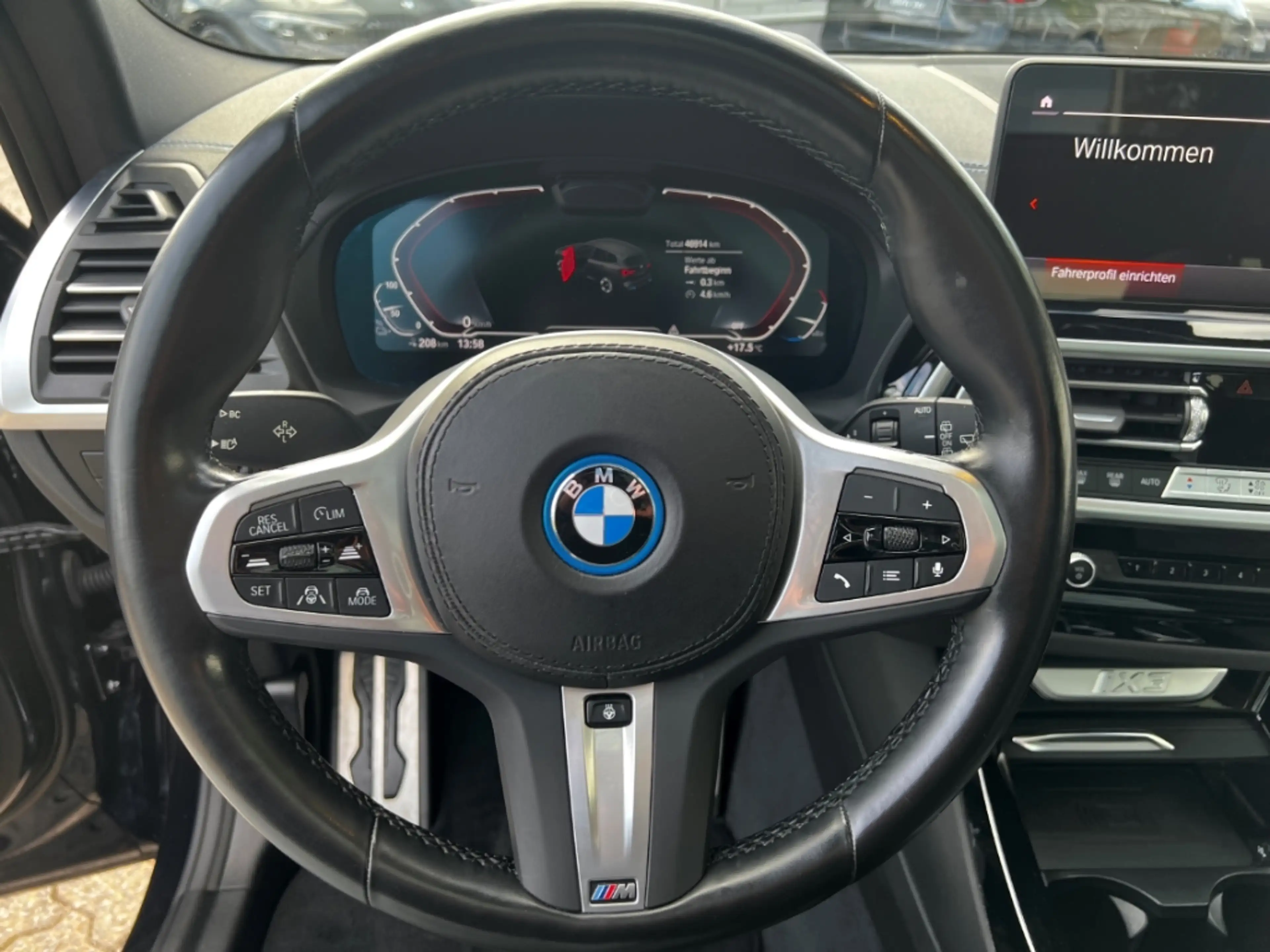 BMW iX3 Sportpaket HUD AD AHK-klappbar El. Fondsitzverst. — photo 7