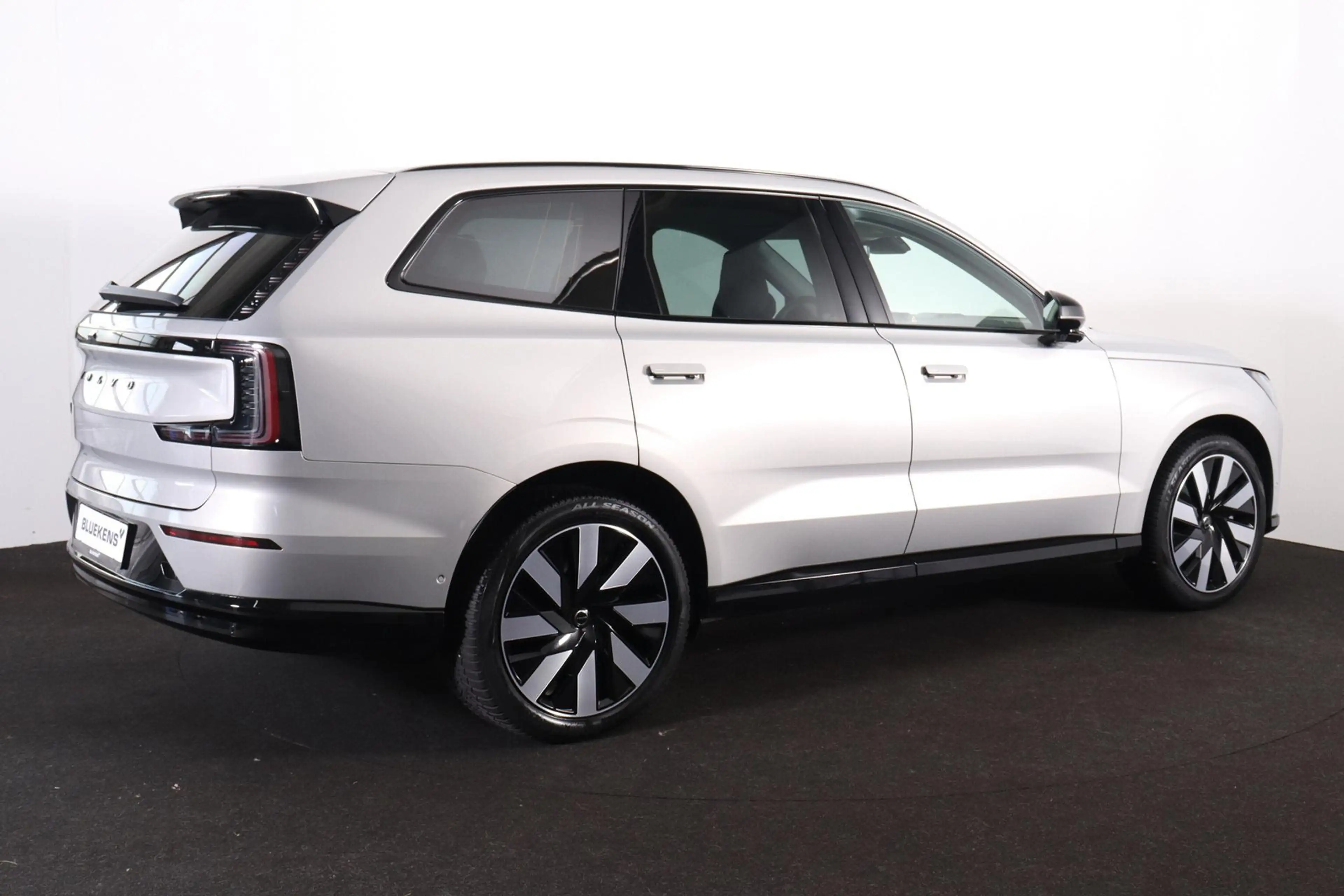 Volvo EX90 Twin Motor Performance Ultra 7p. 111 kWh — photo 4
