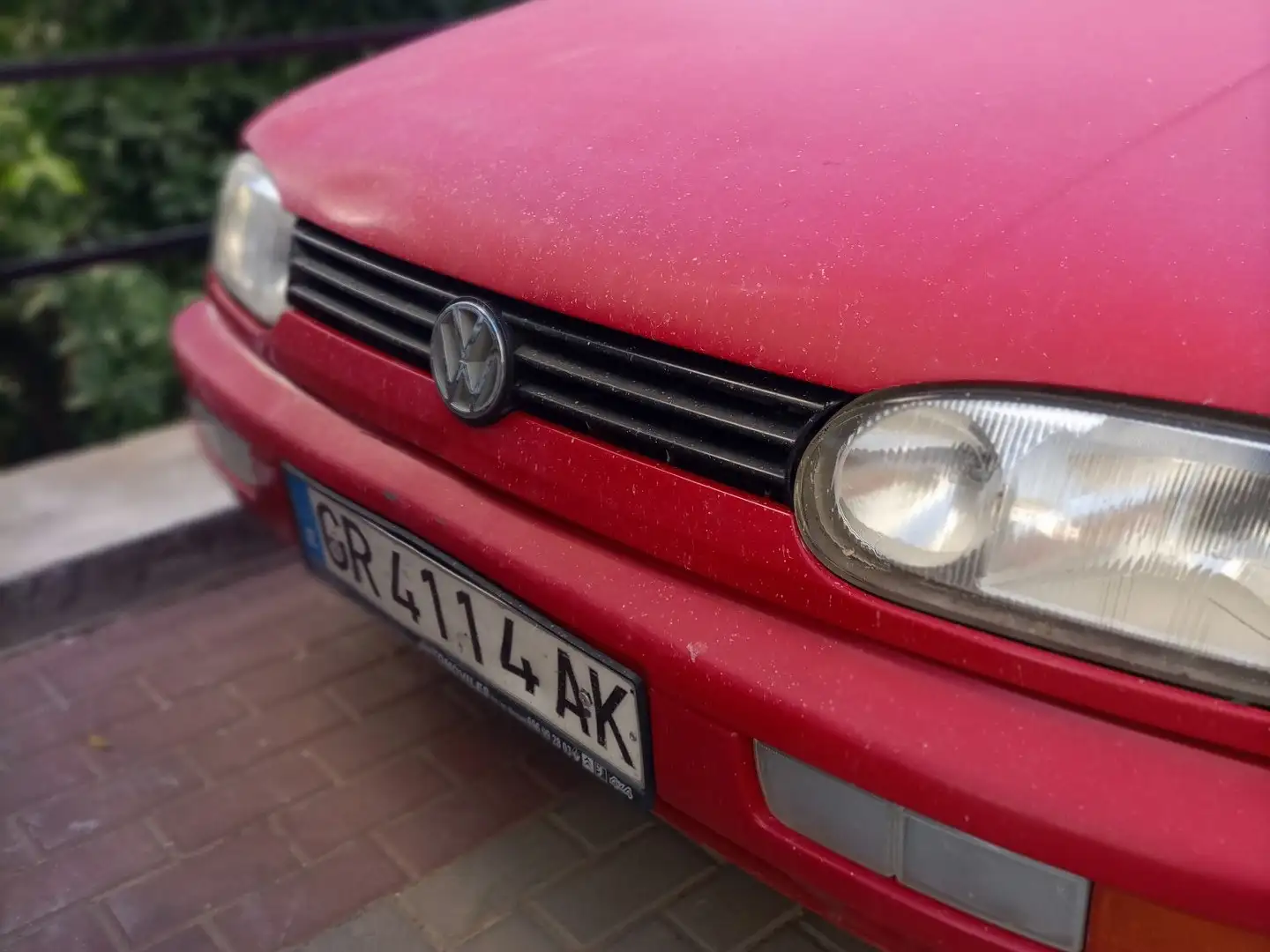 Volkswagen Golf 1.9TDI Rolling Stones Rojo - 1