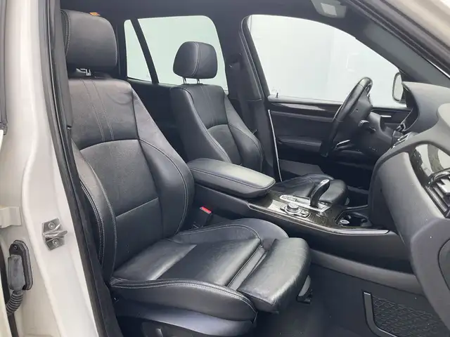 BMW X3 view 7