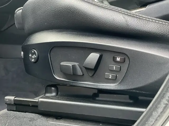 BMW X3 view 6
