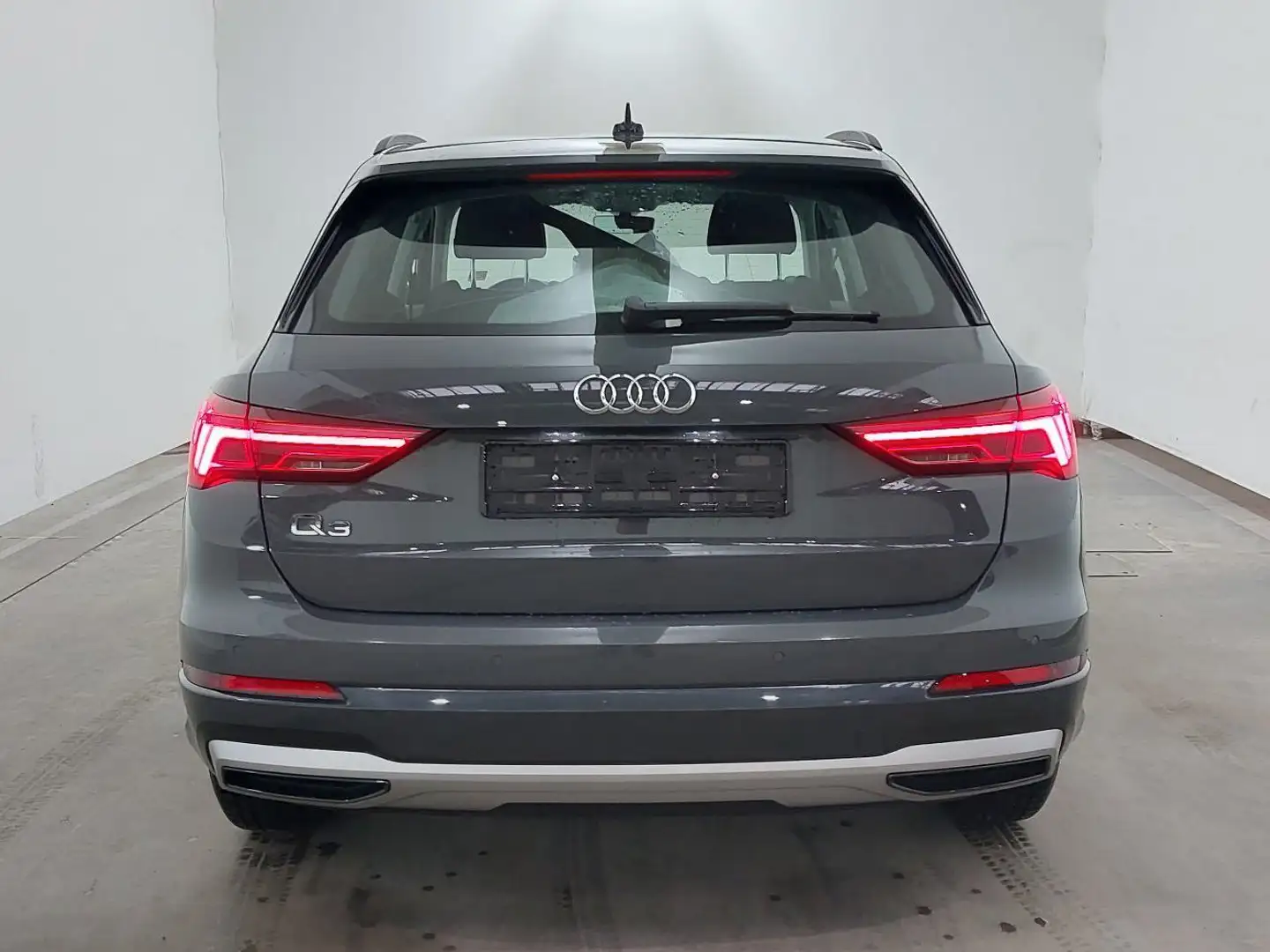 Audi Q3 2.0 TDI 150CV AUTO/NAVI/LED Grigio - 2