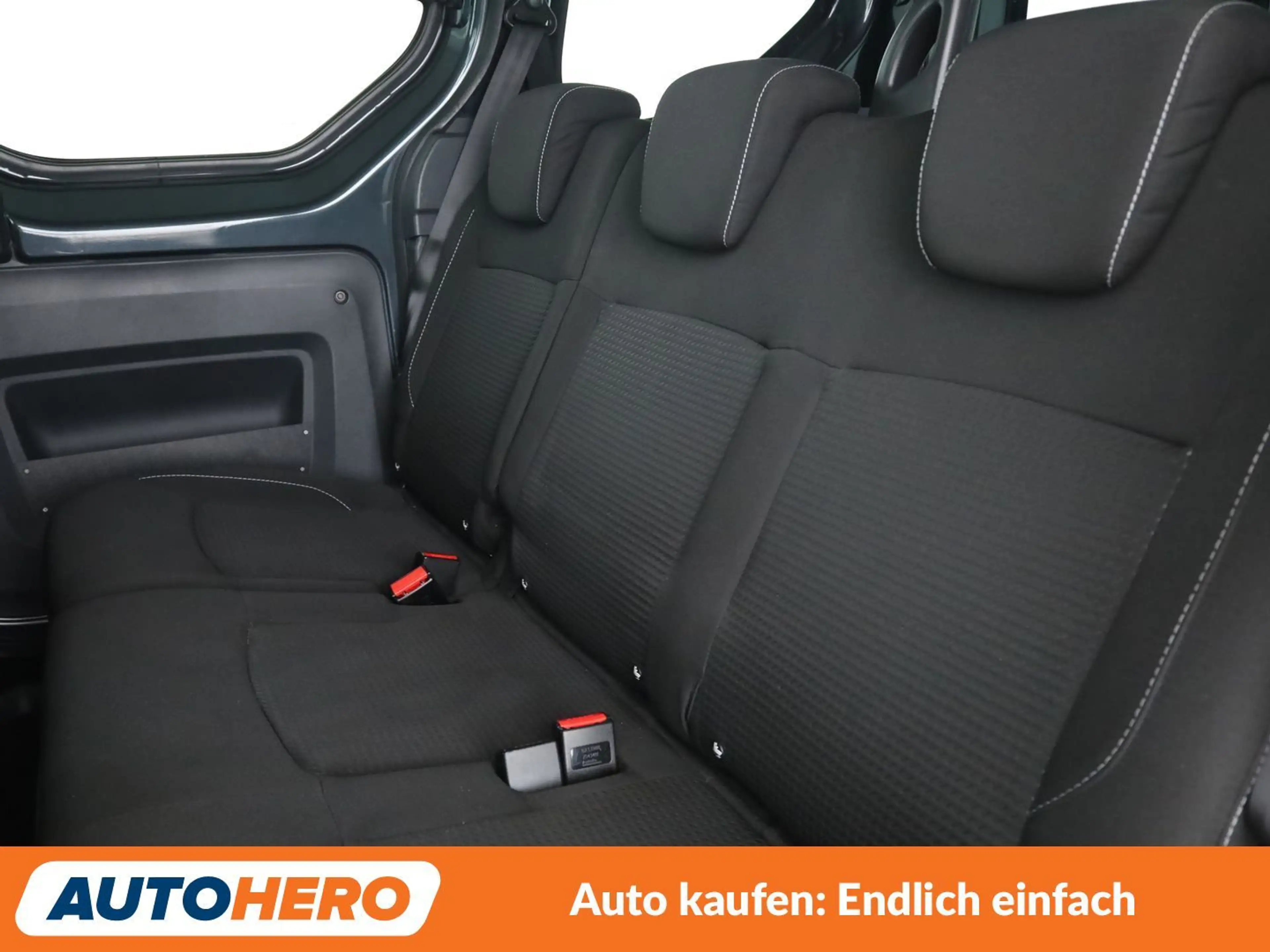 Dacia Dokker 1.2 TCe Laureate*NAVI*SHZ*AHK*KLIMA*TEMPO* — photo 14