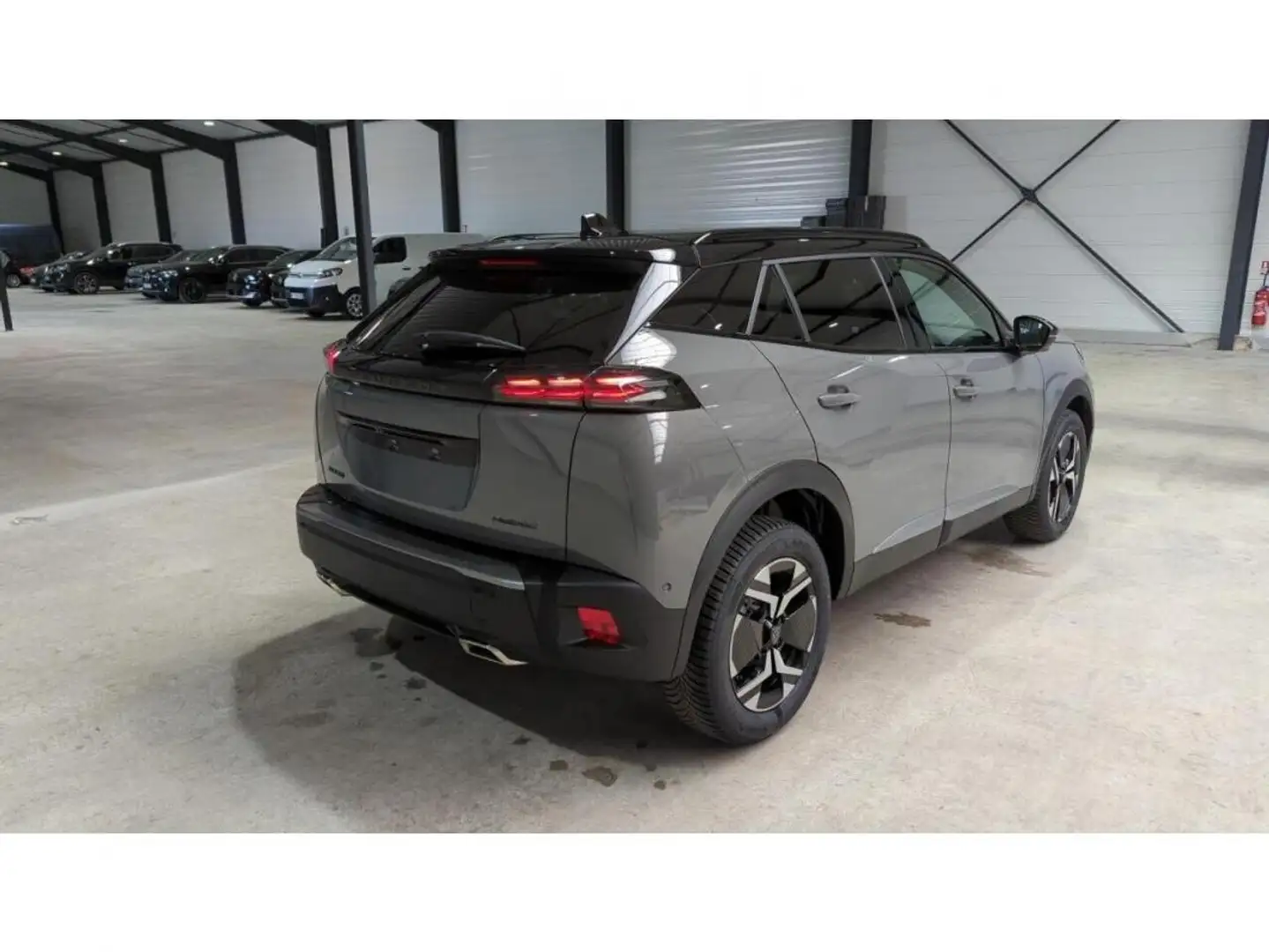 Peugeot 2008 GT Hybrid 136cv e-DCS6+Pack Vision Navigation Driv Gris - 2