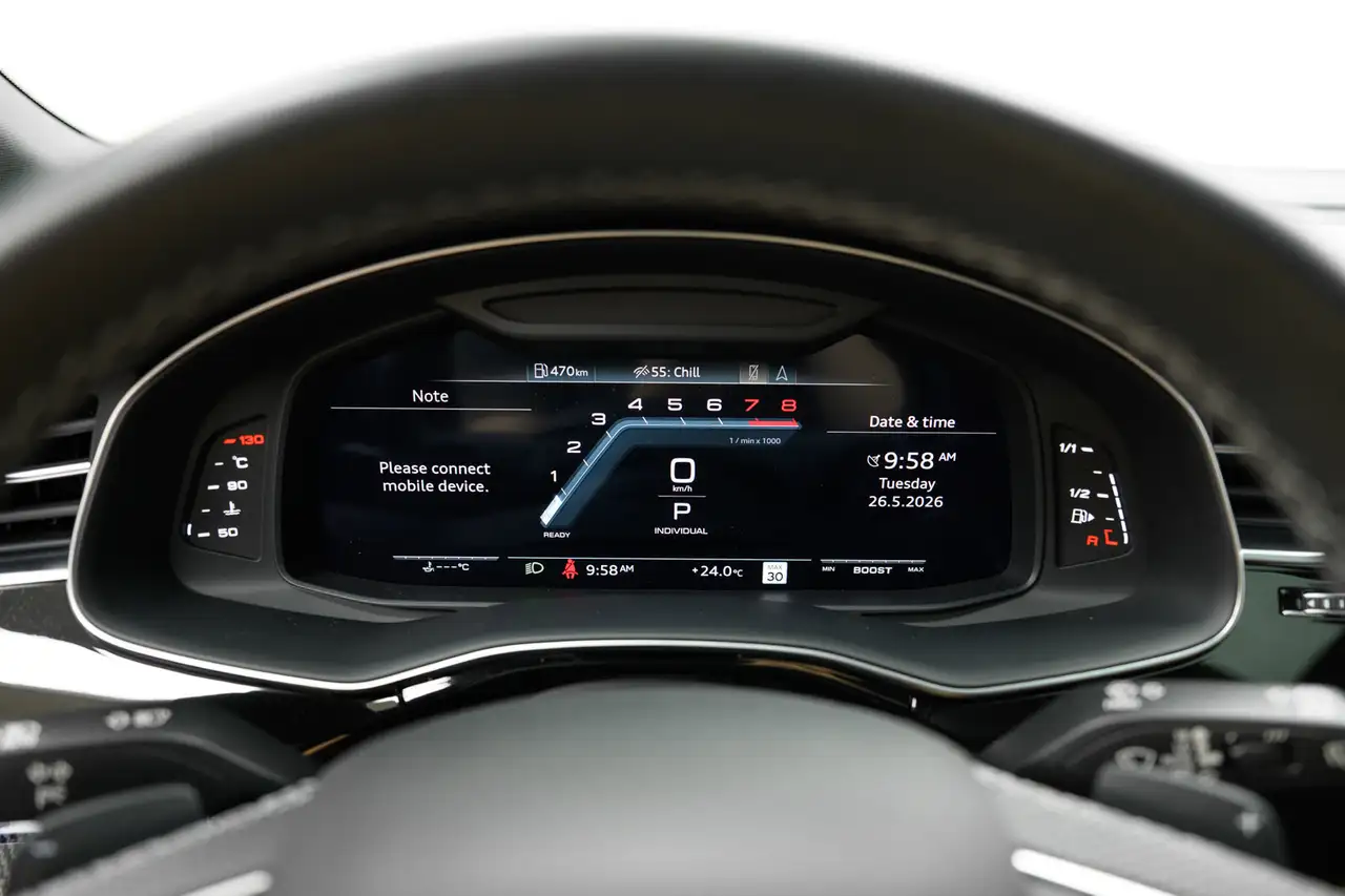 Audi SQ8 снимка Audi SQ8