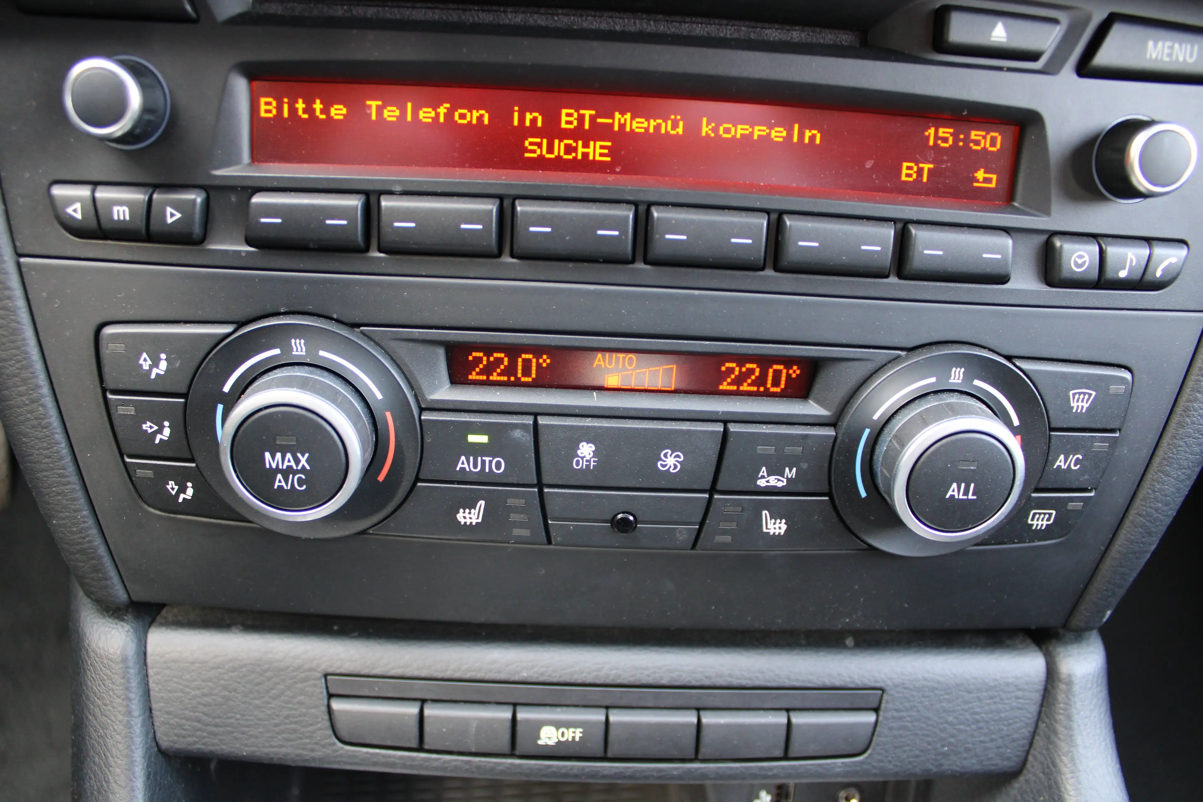 BMW X1 sDrive 18 i Aus 1. Hand — photo 12