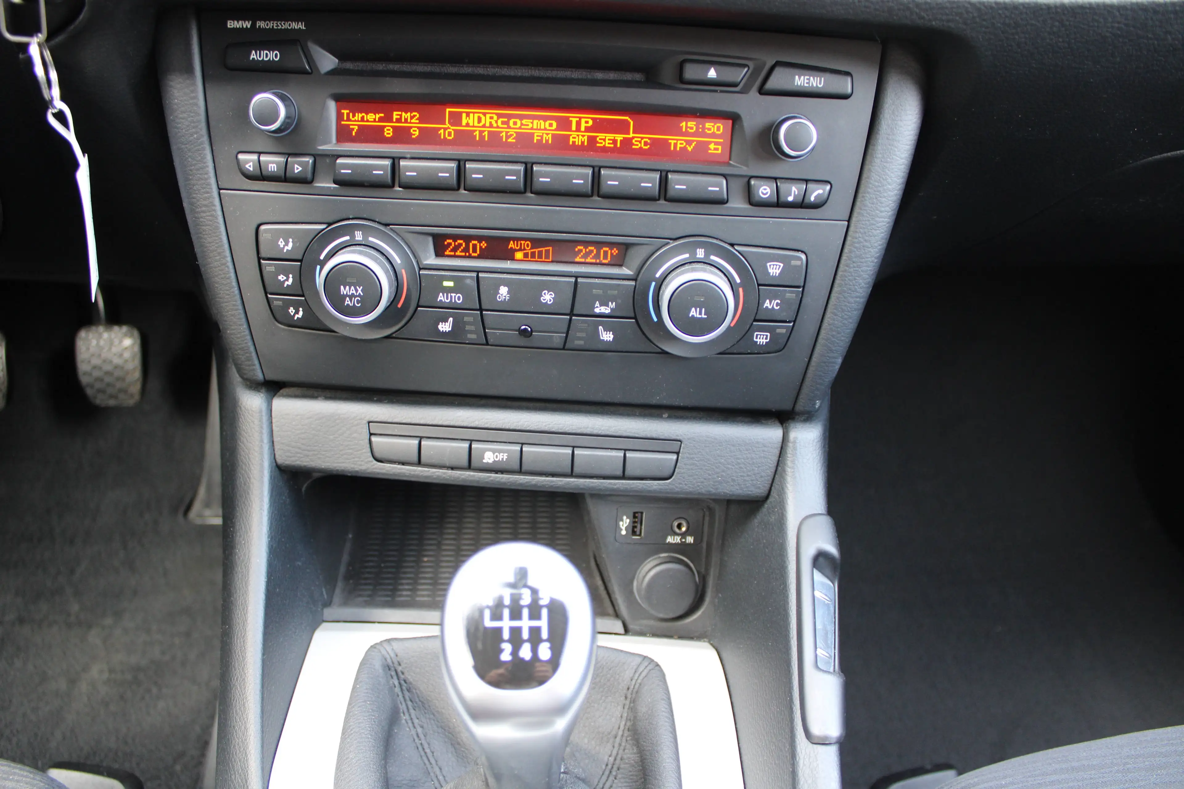 BMW X1 sDrive 18 i Aus 1. Hand — photo 11
