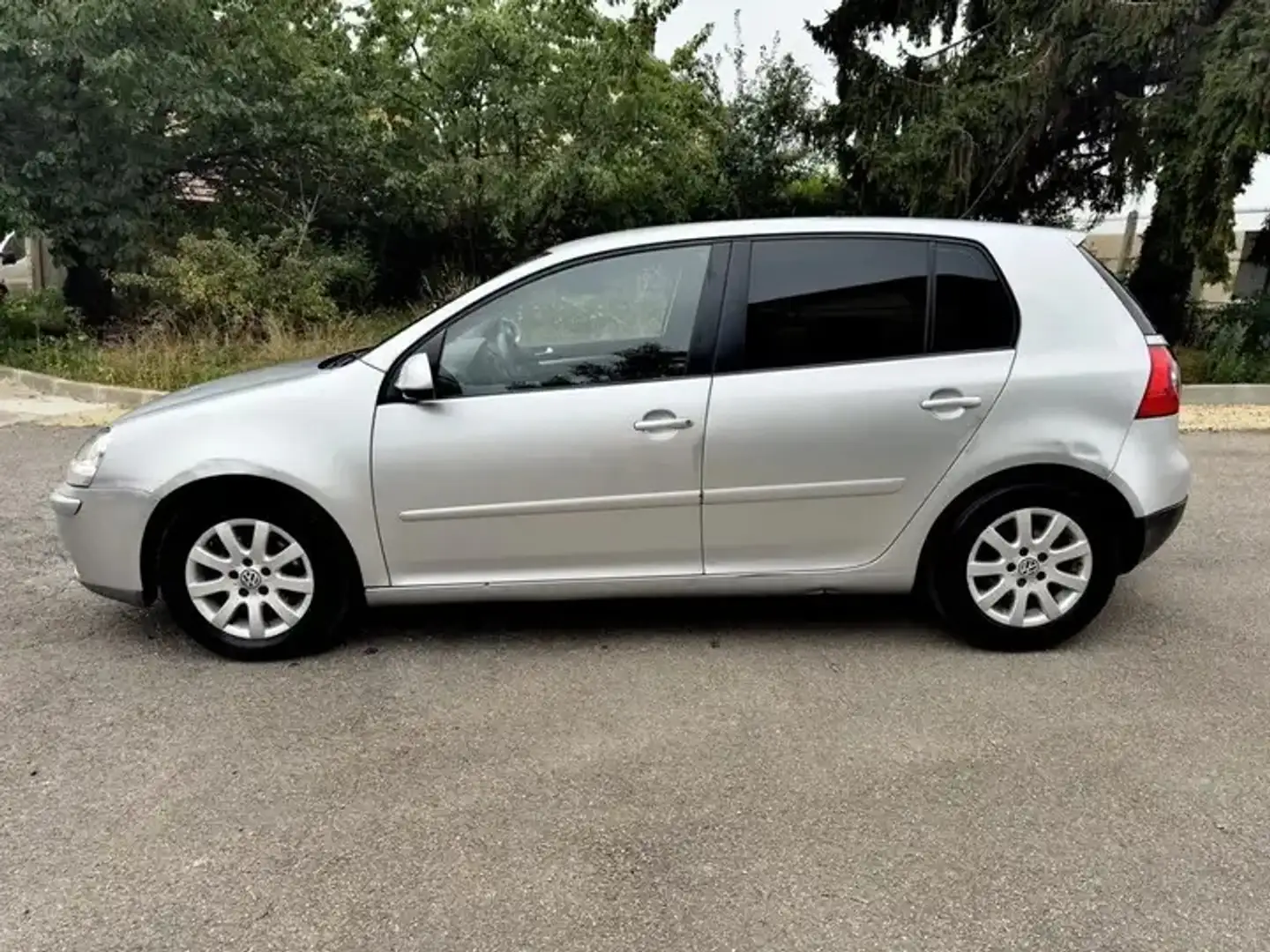Volkswagen Golf Golf 1.9 TDI - 100 Wembley - 1