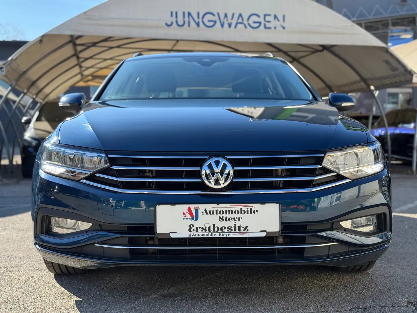 Volkswagen Passat Variant Business 2,0 SCR TDI DSG+Apple CarPlay+Kamera+AHK Blauw - 2