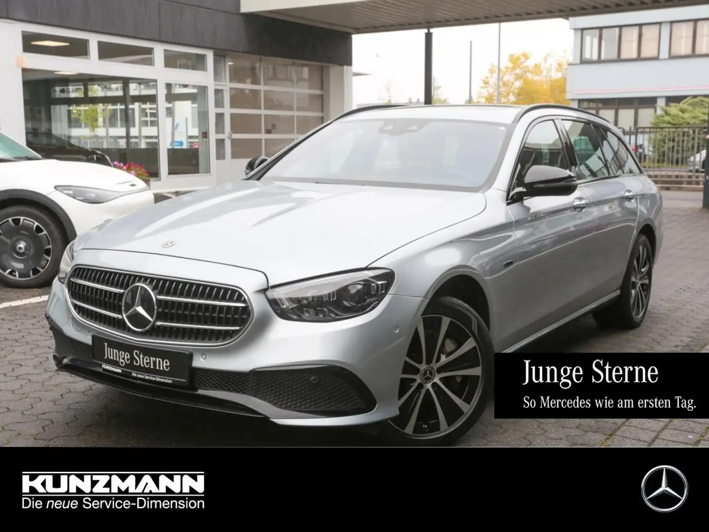 Mercedes-Benz E 300 de 4M T Avantgarde Night AHK Schiebedach Silber - 1