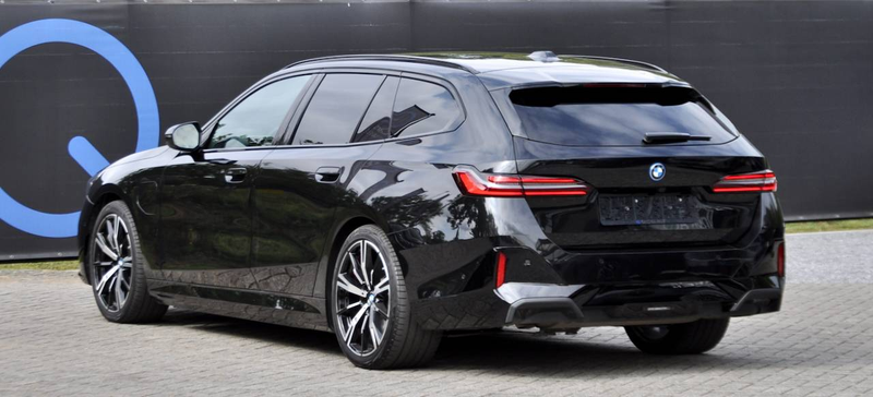 BMW 530 e MPACK PRO HARMAN KARDON HEADUP ICONIC GLOW — photo 3
