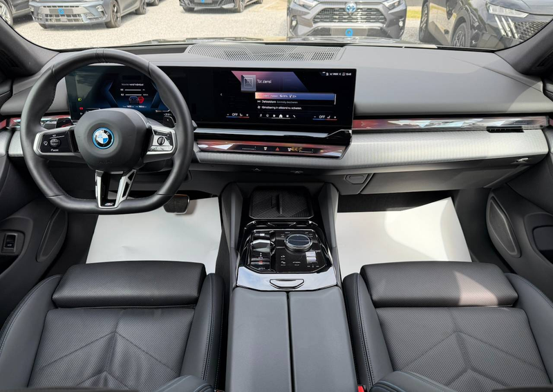 BMW 530 e MPACK PRO HARMAN KARDON HEADUP ICONIC GLOW — photo 6