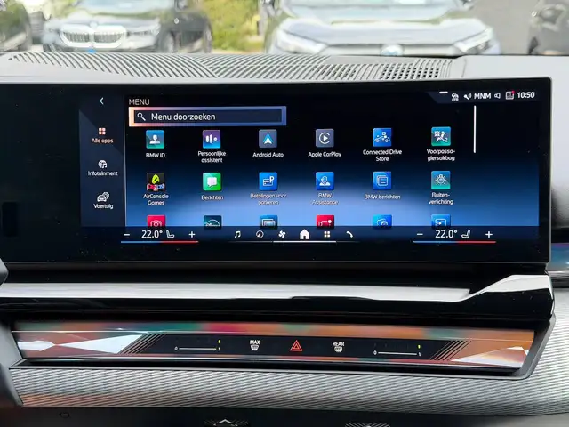 BMW 5 Series view 12