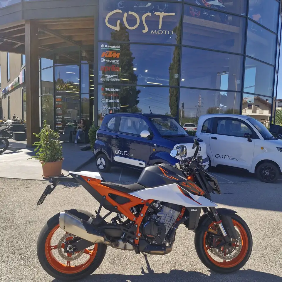 KTM 990 Duke