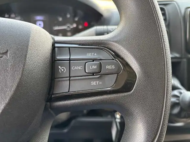 Peugeot Boxer view 19