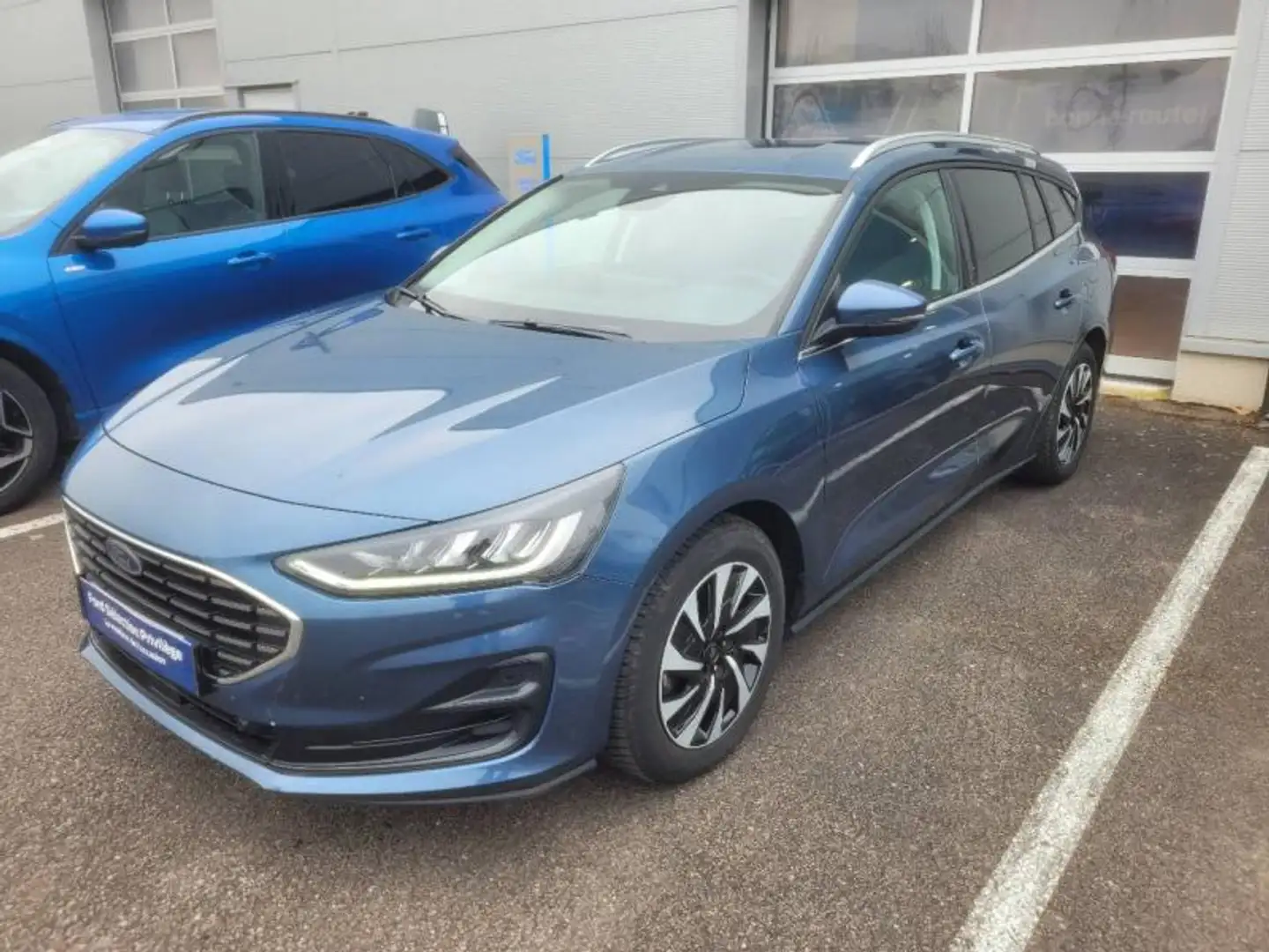 Ford Focus 1.0 Flexifuel mHEV 125ch Titanium X Business Bleu - 1
