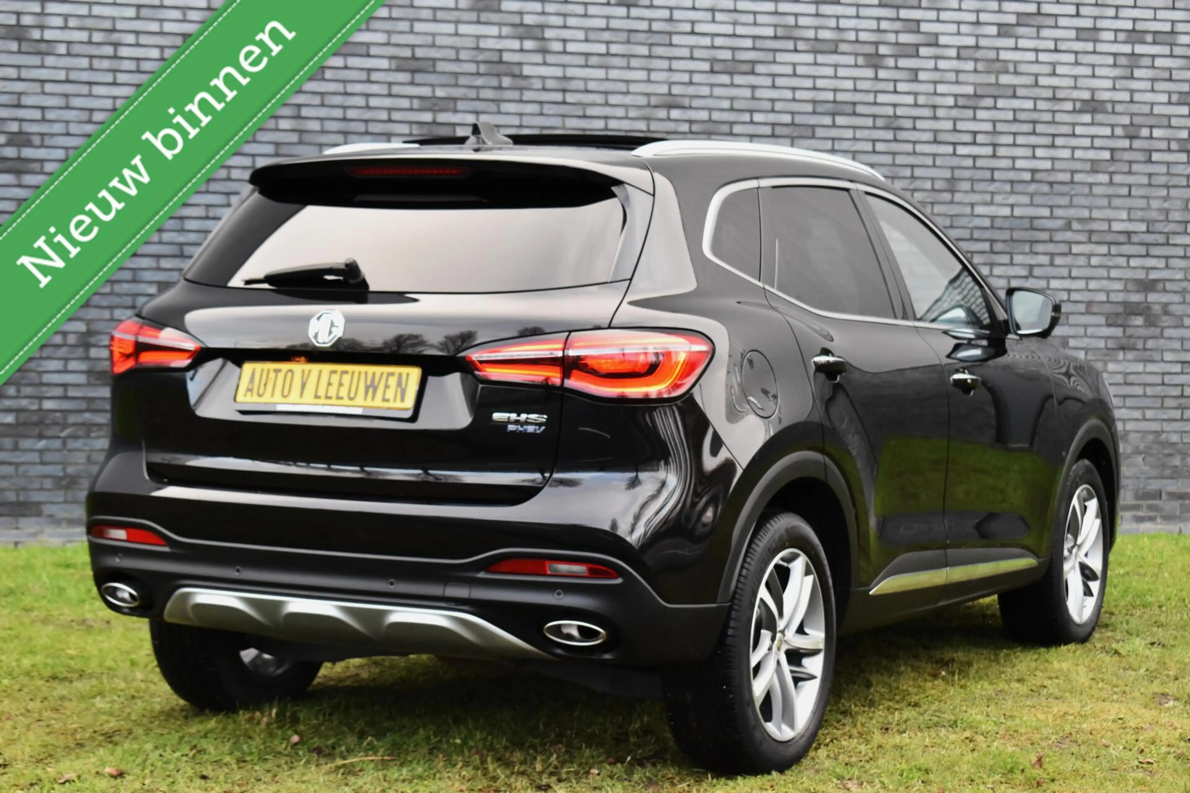 MG EHS 1.5 TGDI Luxury Plug In Hybrid PANORAMADAK/LEDER/D — photo 4