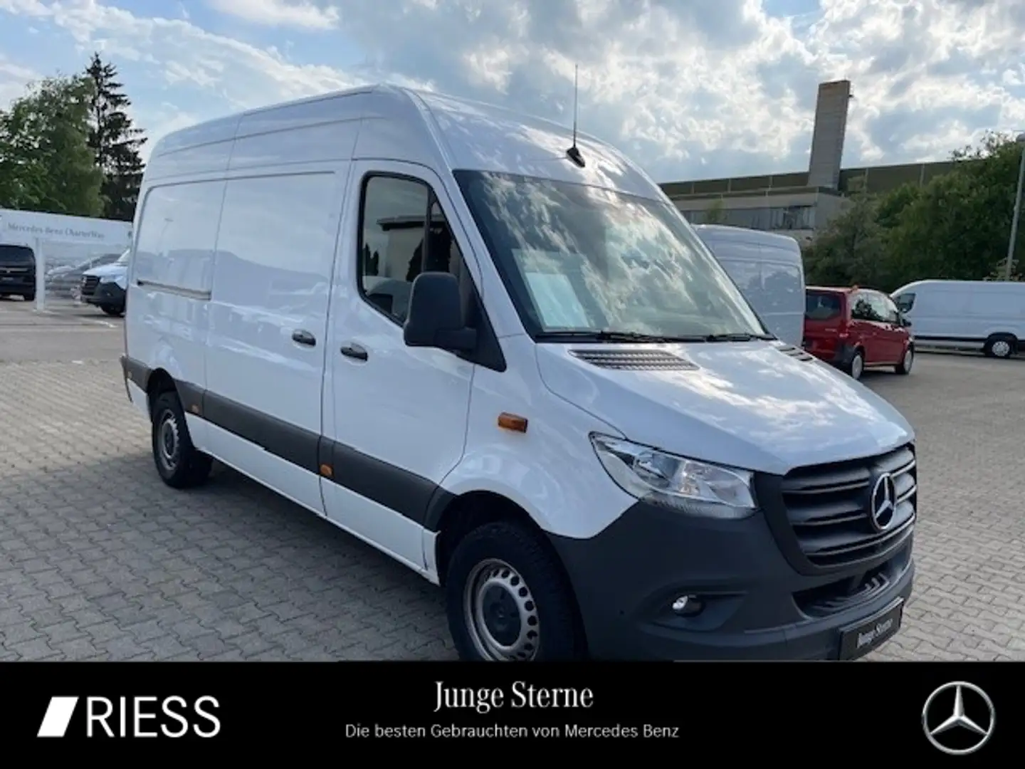 Mercedes-Benz Sprinter 317 CDI KA / MBUX / 360° / Klima / SHZ / Tempomat Wit - 1
