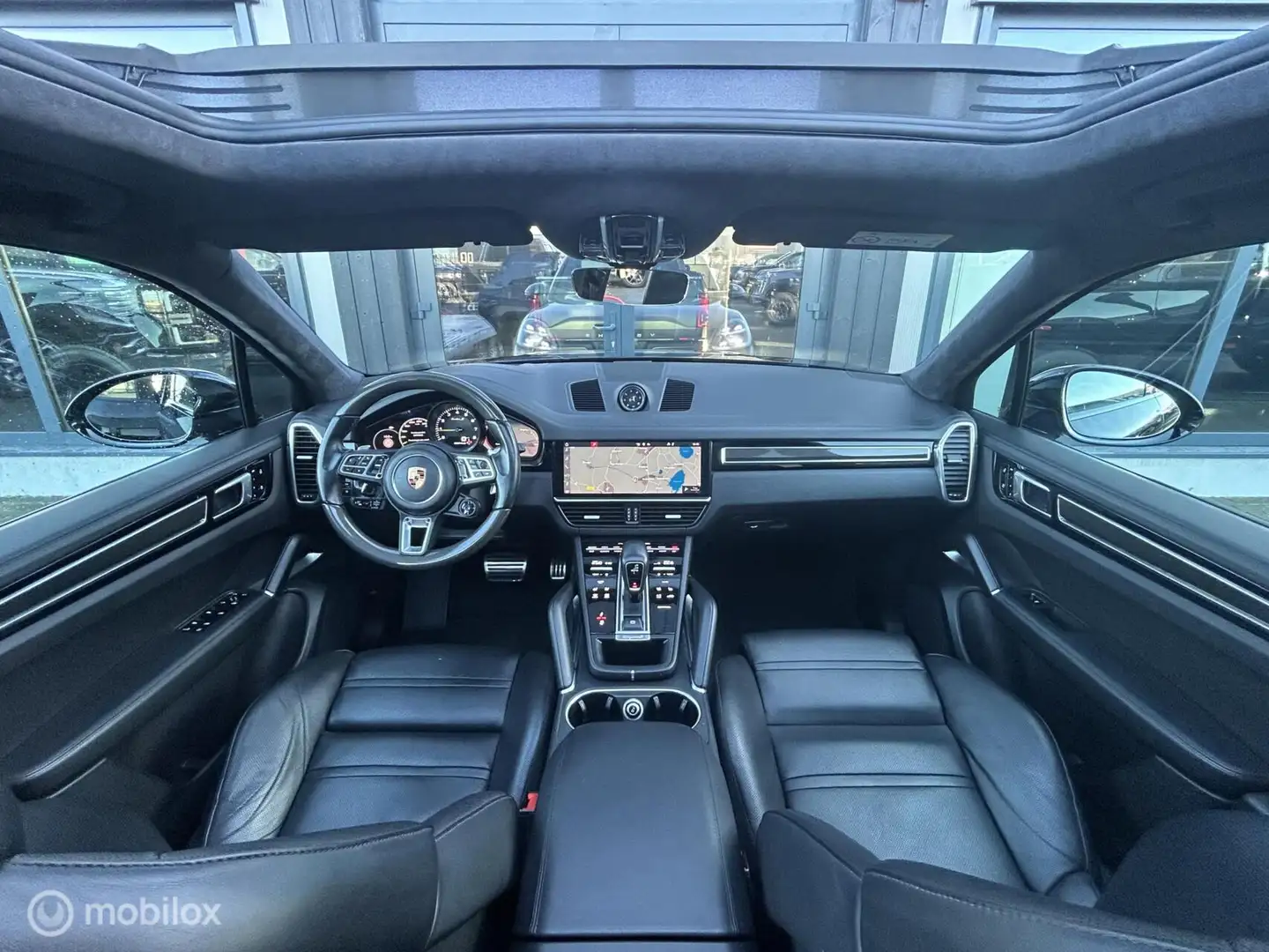 Porsche Cayenne Coupé 4.0 Turbo S E-Hybrid (77.644,63 ExBtw) Schwarz - 2