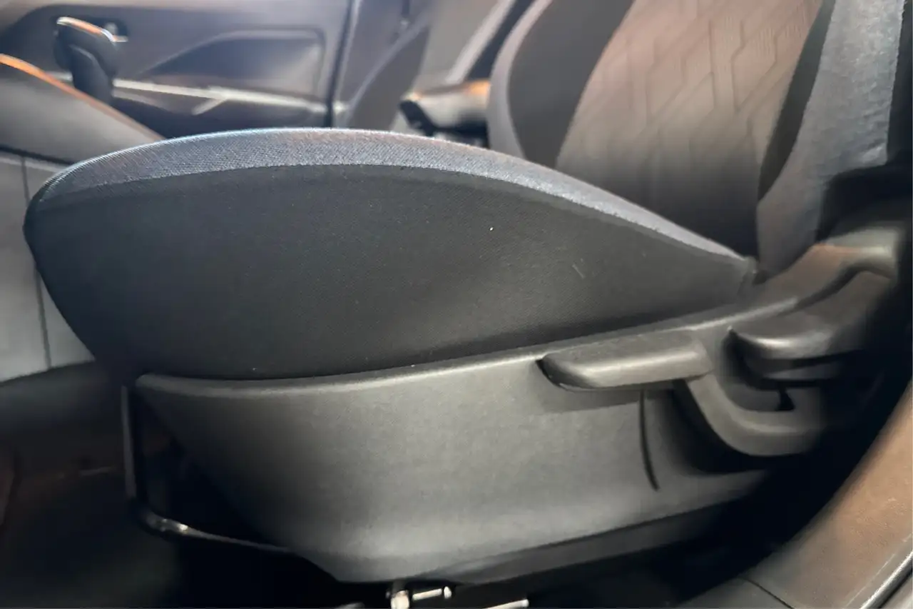 Nissan Versa photo Nissan Versa