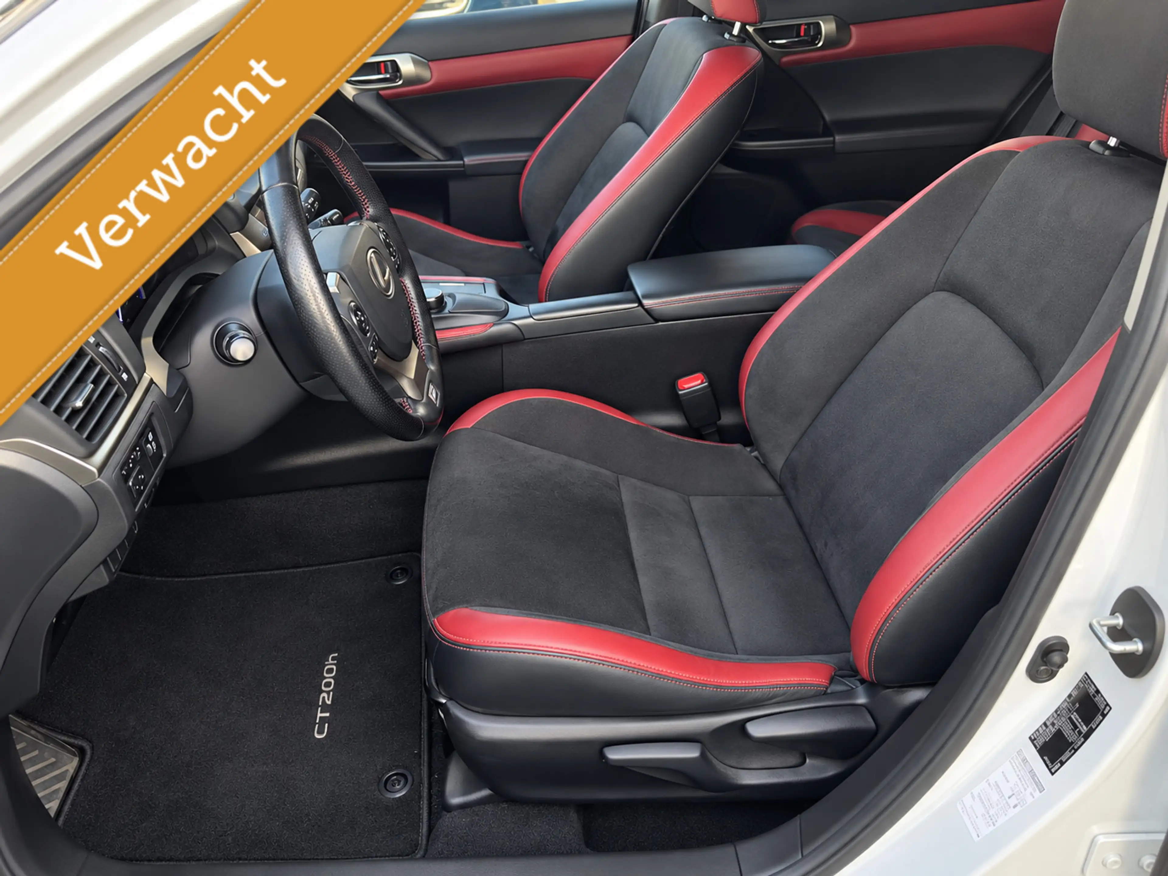 Lexus CT 200h Amazing Edition LED/NAVI/STOELVERW./PDC/ETC.! — photo 7