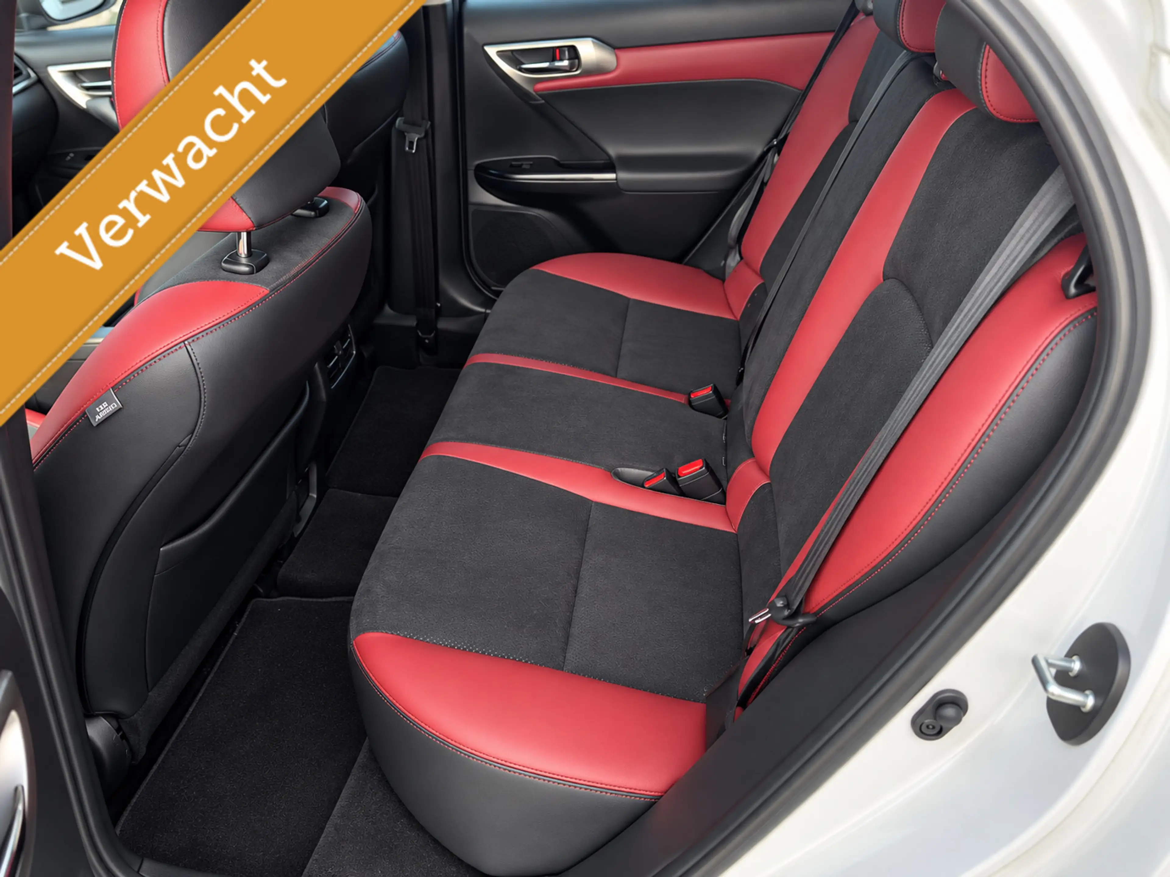 Lexus CT 200h Amazing Edition LED/NAVI/STOELVERW./PDC/ETC.! — photo 8