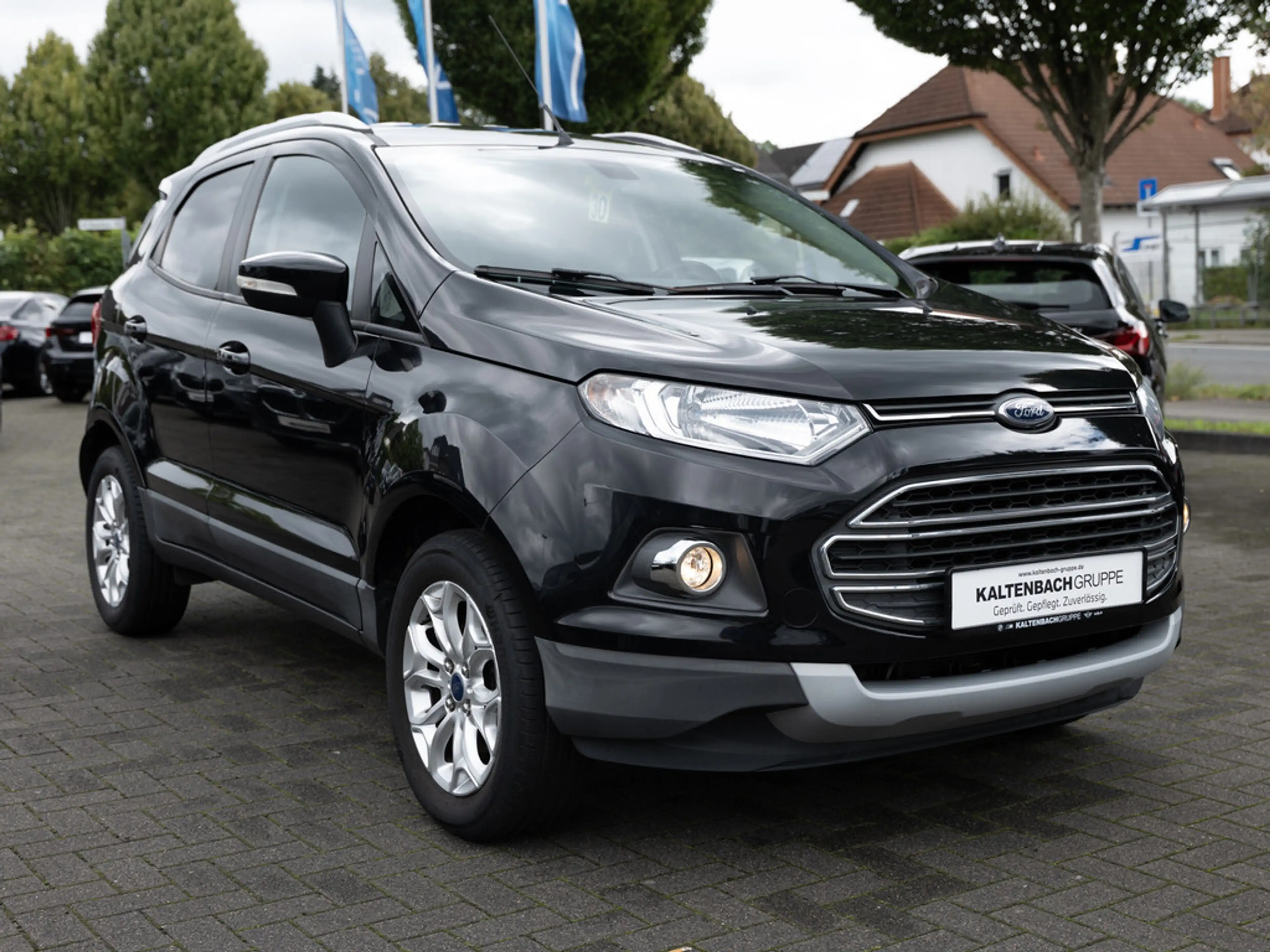 Ford EcoSport 1.0 EcoBoost Titanium SHZ PDC KLIMA — photo 4