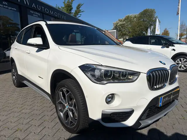 BMW X1 view 5