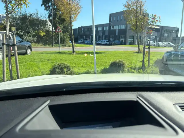 BMW X1 view 18