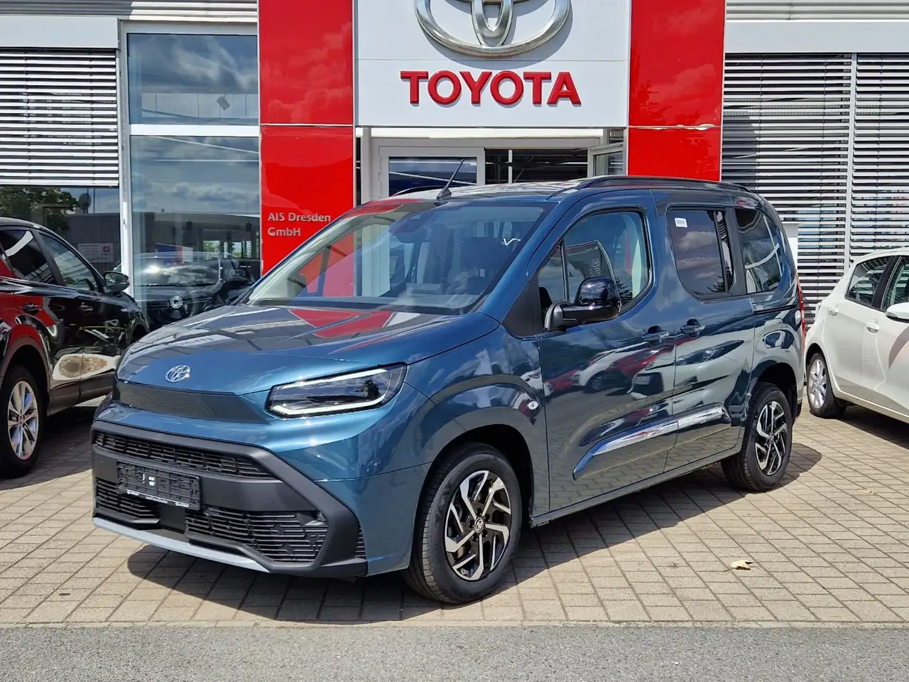 Toyota Proace City Verso 1.2 L1 Teamplayer LED 2