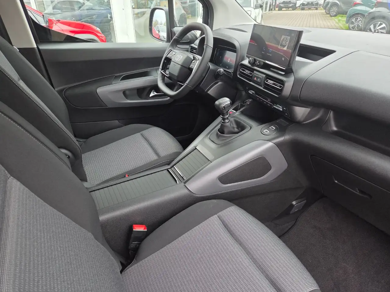 Toyota Proace City Verso 1.2 L1 Teamplayer LED 11