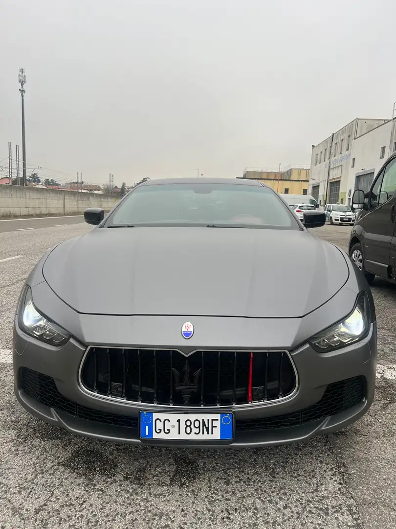 Maserati Ghibli 3.0 V6 ds 250cv auto Grigio - 1