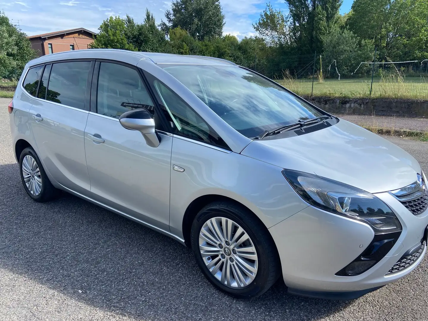 Opel Zafira Tourer Zafira Tourer 1.4 t Cosmo Gpl-tech 140cv Stříbrná - 1